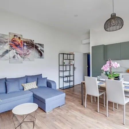 Сasa de vacaciones Brp Center, Sixteen-bedroom Luxury House Cannes